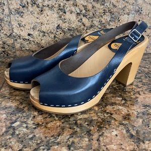 Worn twice - Hasbeens Swedish Toffel Clogs